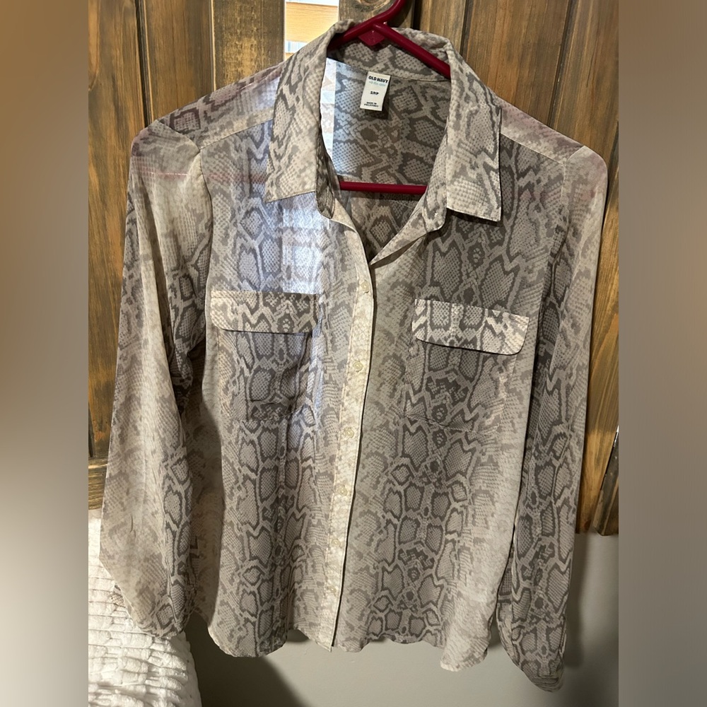 LONG sleeve BLOUSE
